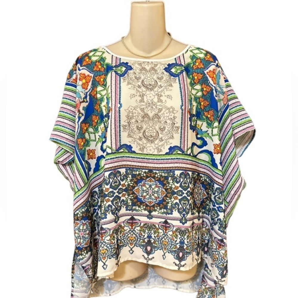 Isle By Melis Kozan‎ Poncho Top OS
